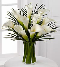 Endless Elegance Calla Lily Bouquet - 8 Stems = VASE INCLUDED