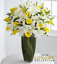 Vivacious Luxury Lily Bouquet - 40 Stems - VASE INCLUDED