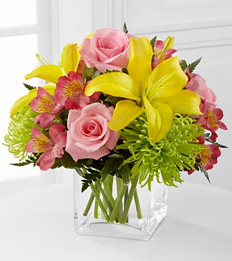 The "Well Done"™ Bouquet by FTD® - VASE INCLUDED
